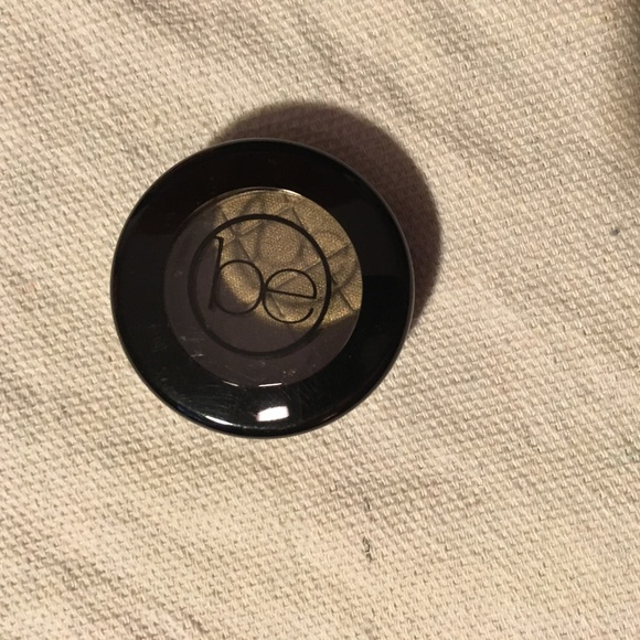 NWT BeautiControl mineral eye shadow Forest .04oz - Picture 2 of 2